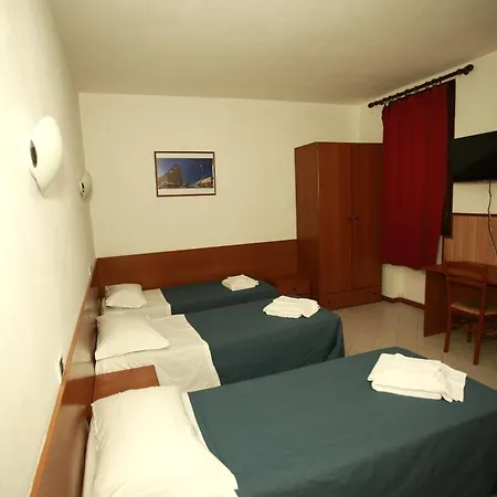 San Cristoforo 게스트하우스 3*