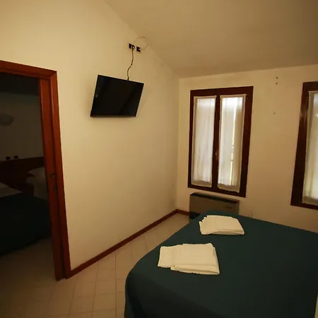 San Cristoforo 게스트하우스 3*