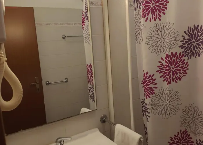 San Cristoforo 게스트하우스 파엔차