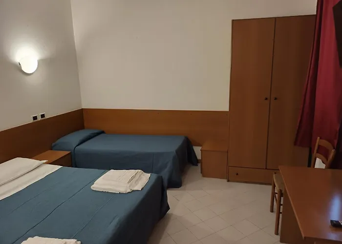 San Cristoforo 게스트하우스 파엔차