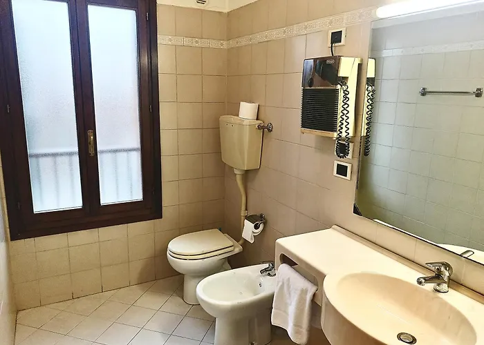 San Cristoforo 3* 파엔차